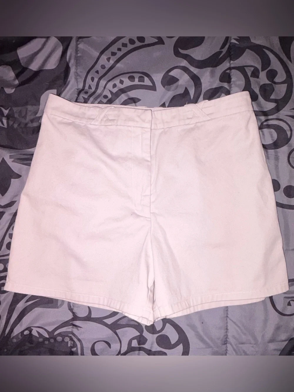 Vintage 90’s Ann Taylor LOFT Cream Women's Shorts
